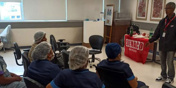 SIEMACO-SP visita profissionais da limpeza no Hospital Albert Einstei